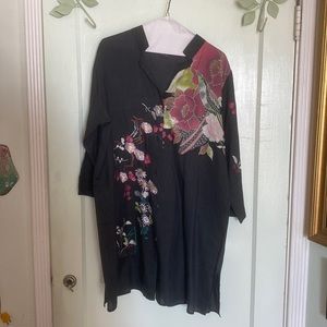 Citron Santa Monica XL Rayon Blouse Leaf and flower Pattern Long Sleeve.